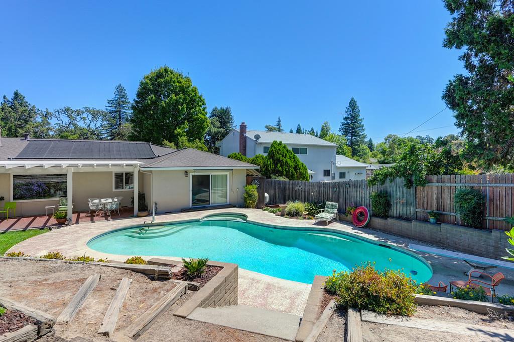 5741 Longwood Way