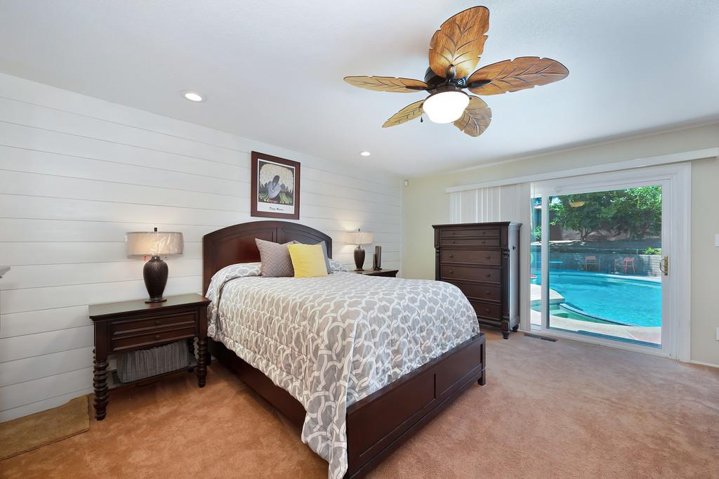 5741 Longwood Way