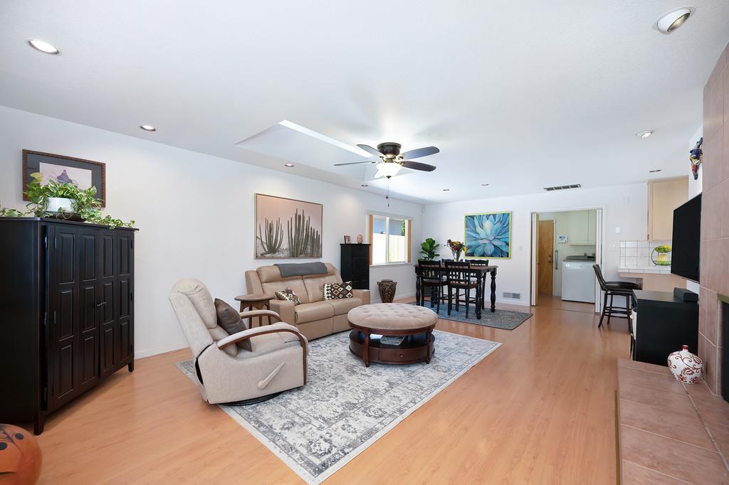 5741 Longwood Way