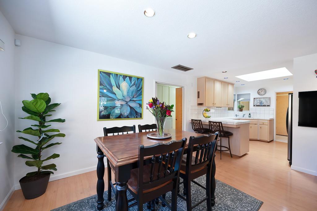 5741 Longwood Way