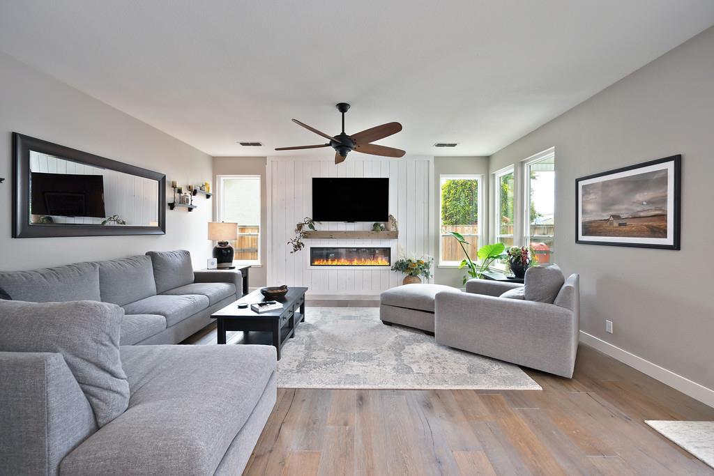 3564 Farmington Court