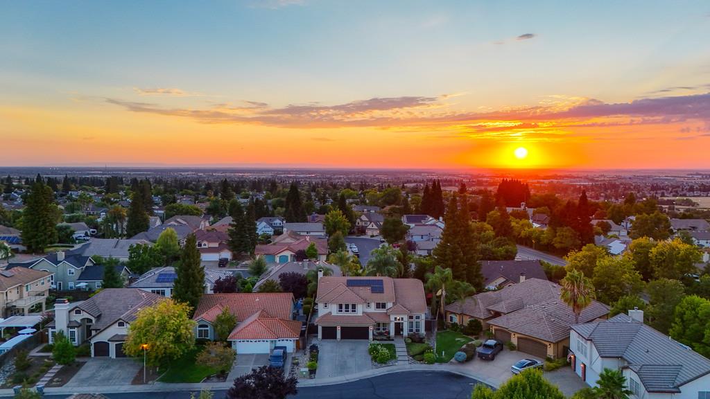 3564 Farmington Court