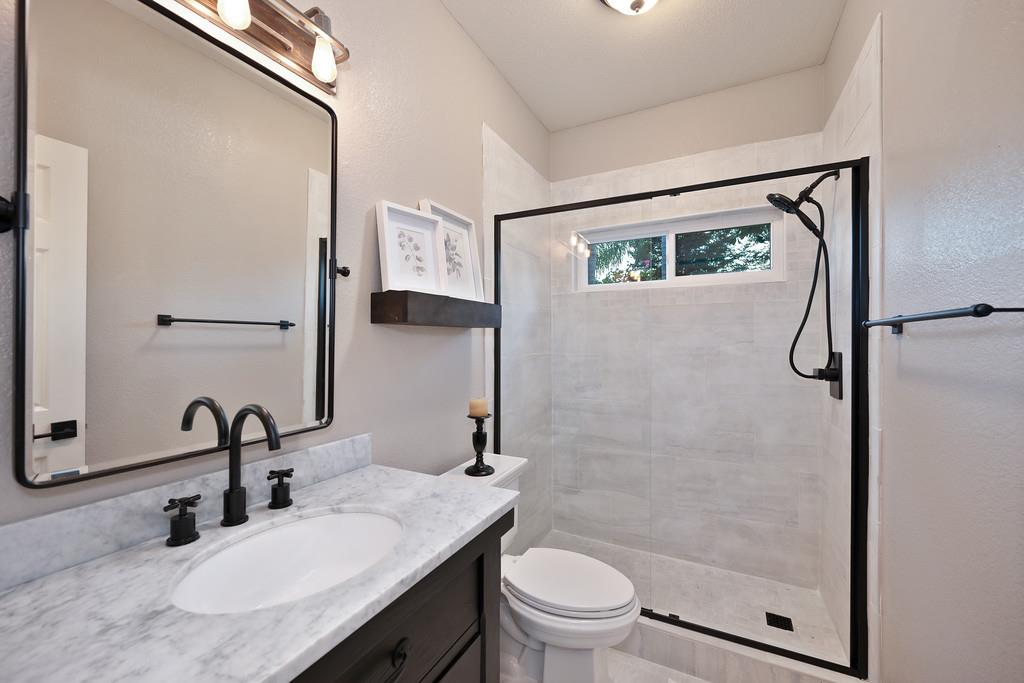 3564 Farmington Court