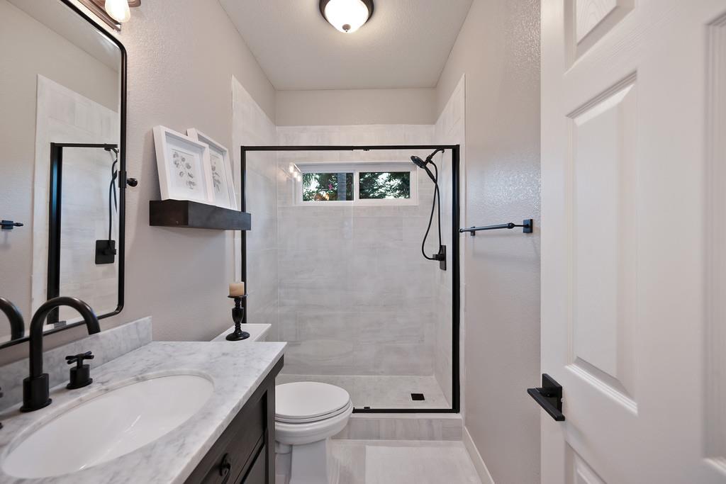 3564 Farmington Court