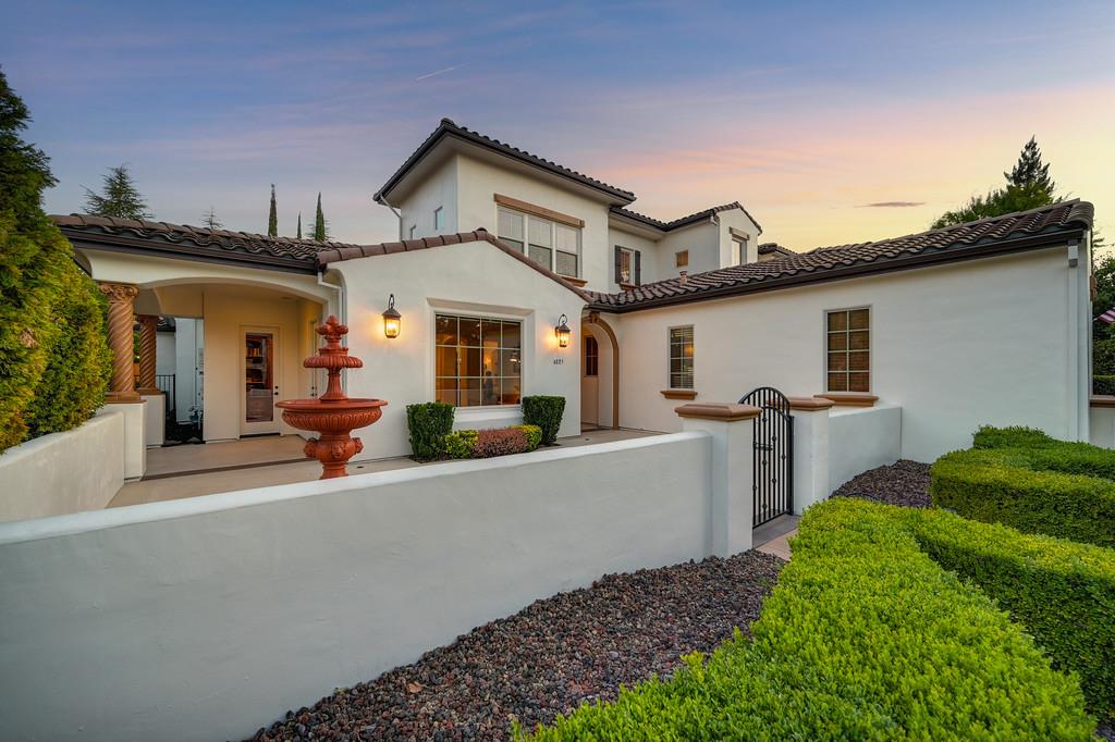 4885 Ketchum Court