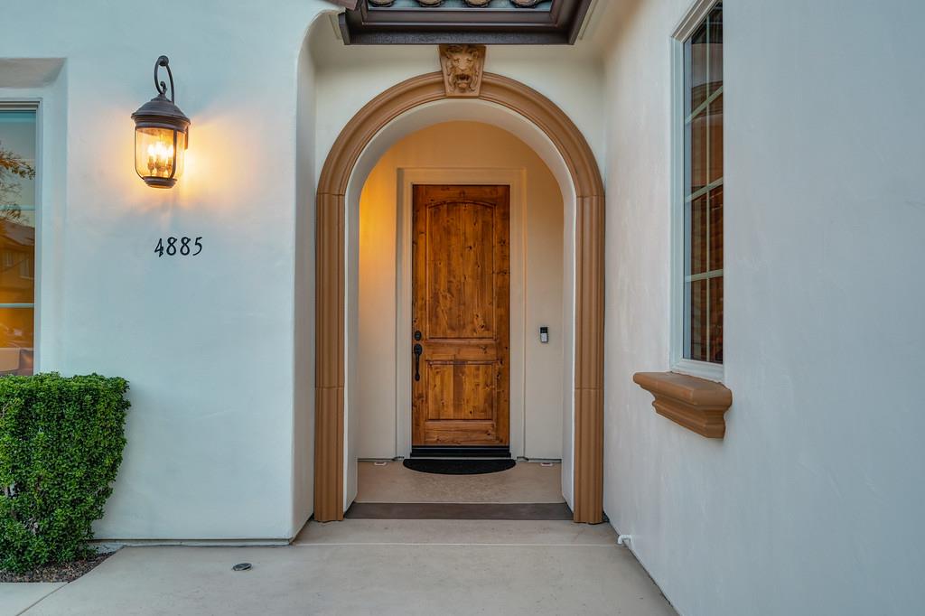 4885 Ketchum Court