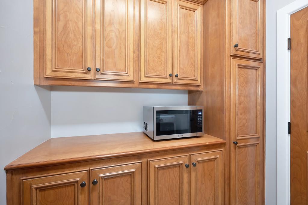 4885 Ketchum Court
