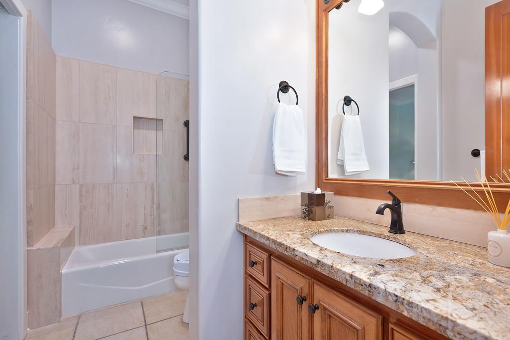 4885 Ketchum Court