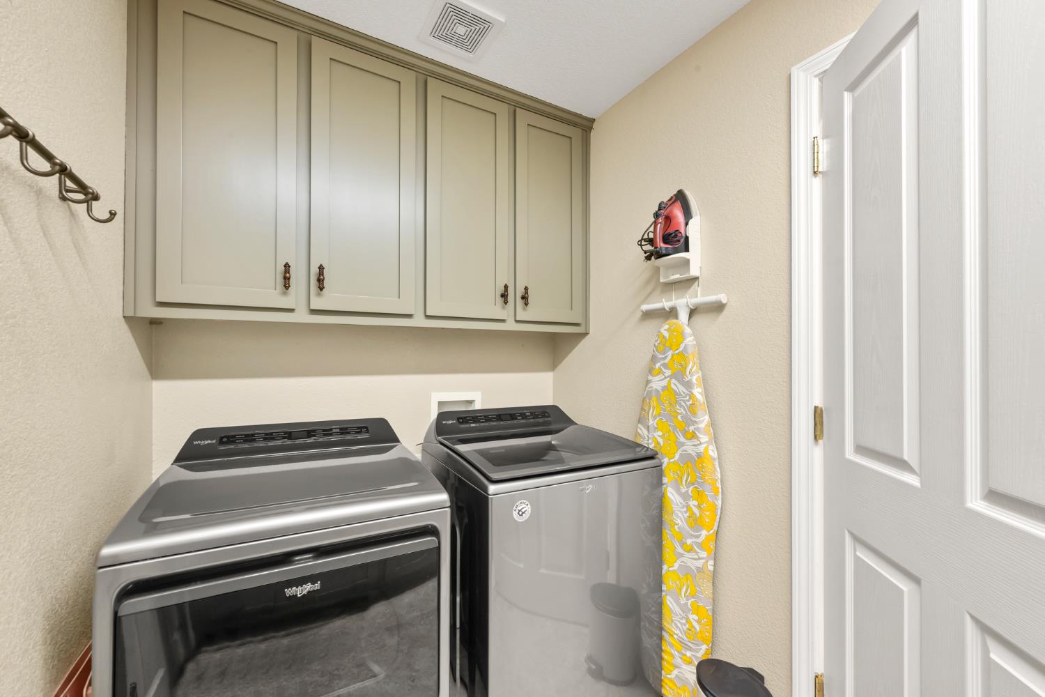 4085 Morningview Way