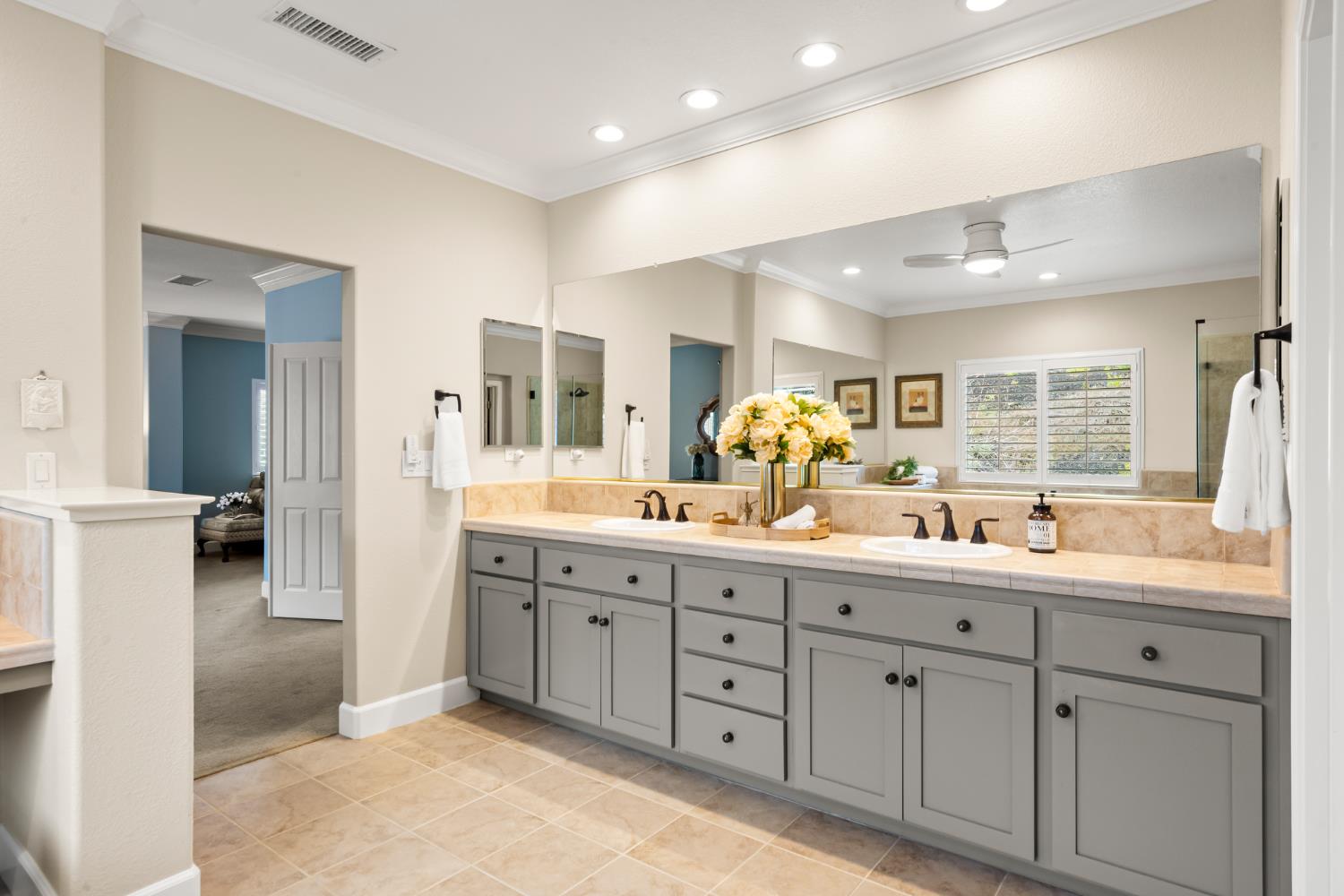 4085 Morningview Way