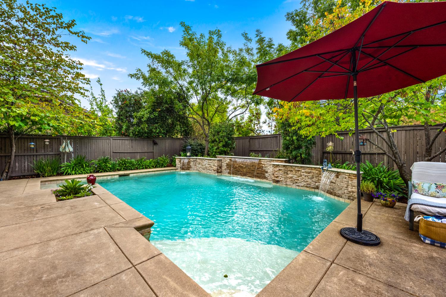 4008 Avellano Drive