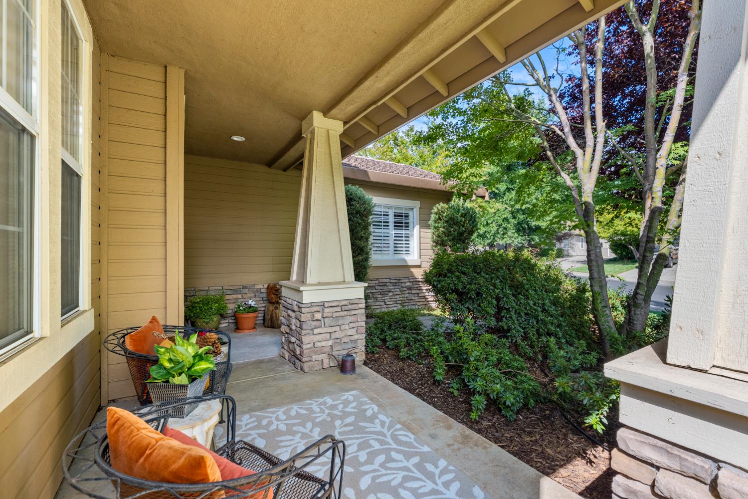 4008 Avellano Drive