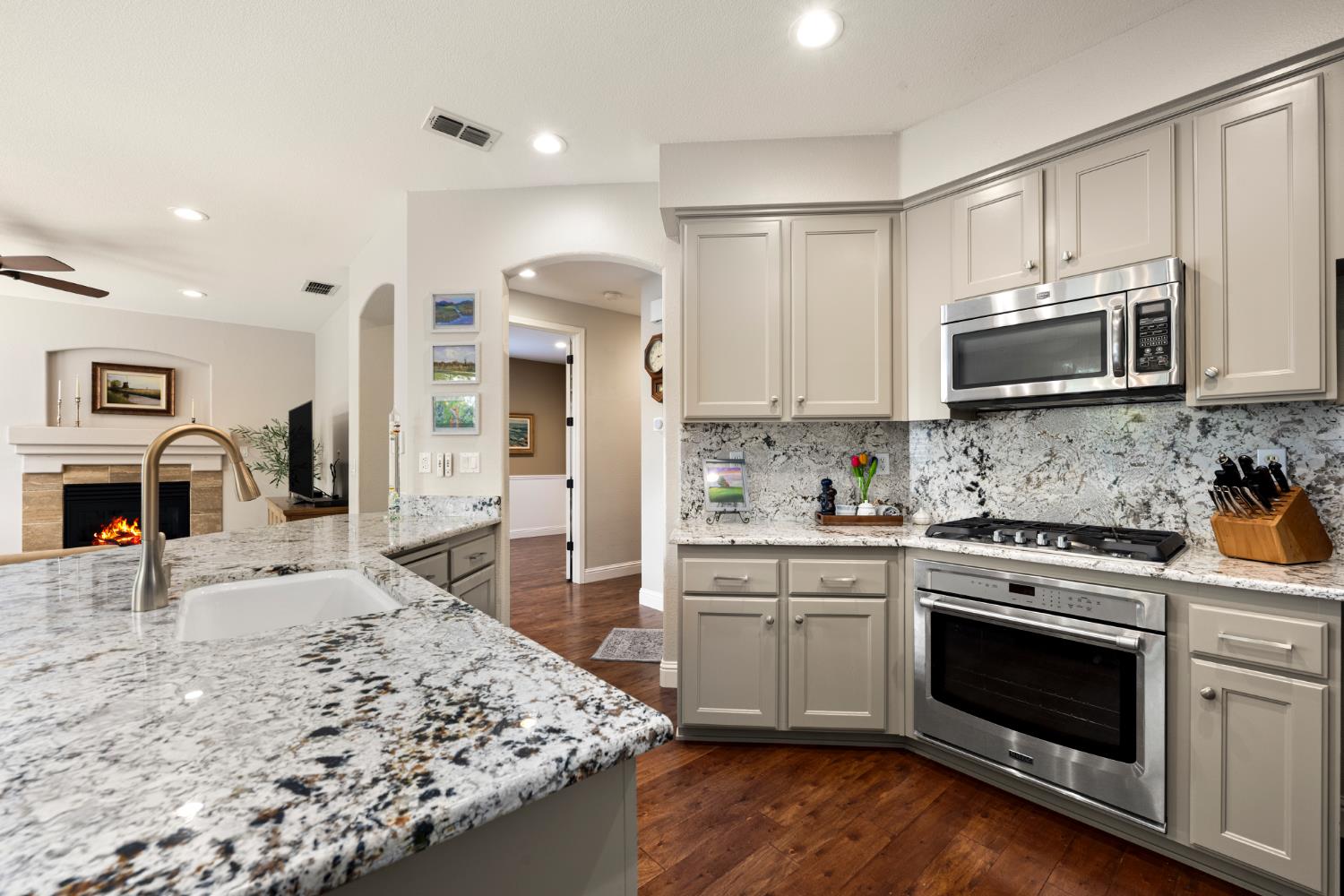 4008 Avellano Drive