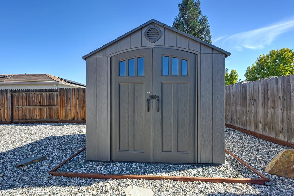 1390 Heartland Drive