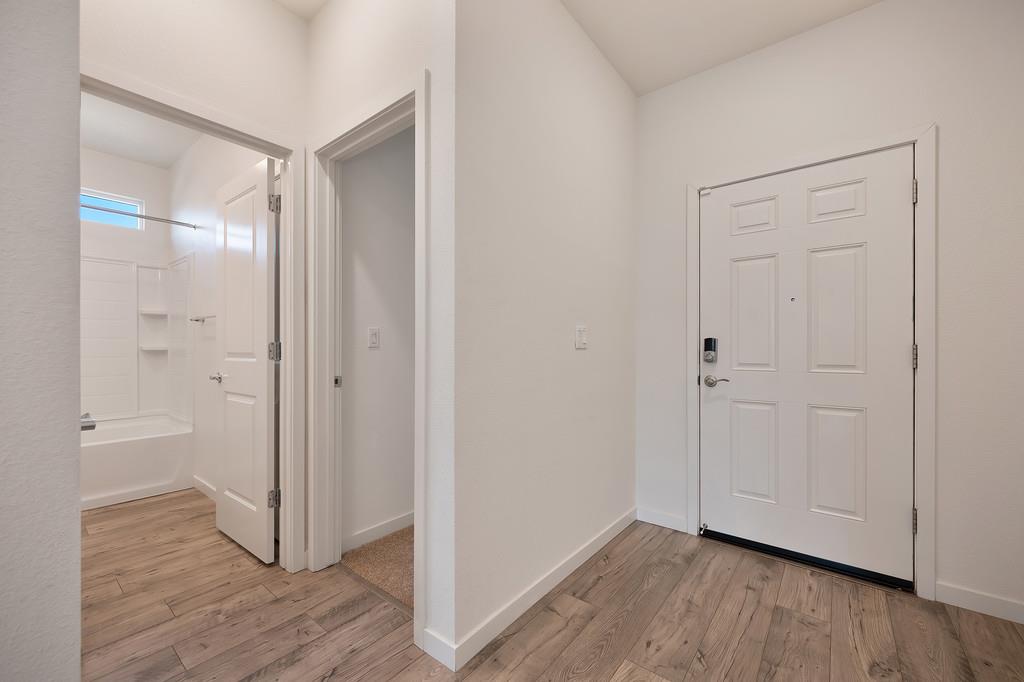 1390 Heartland Drive