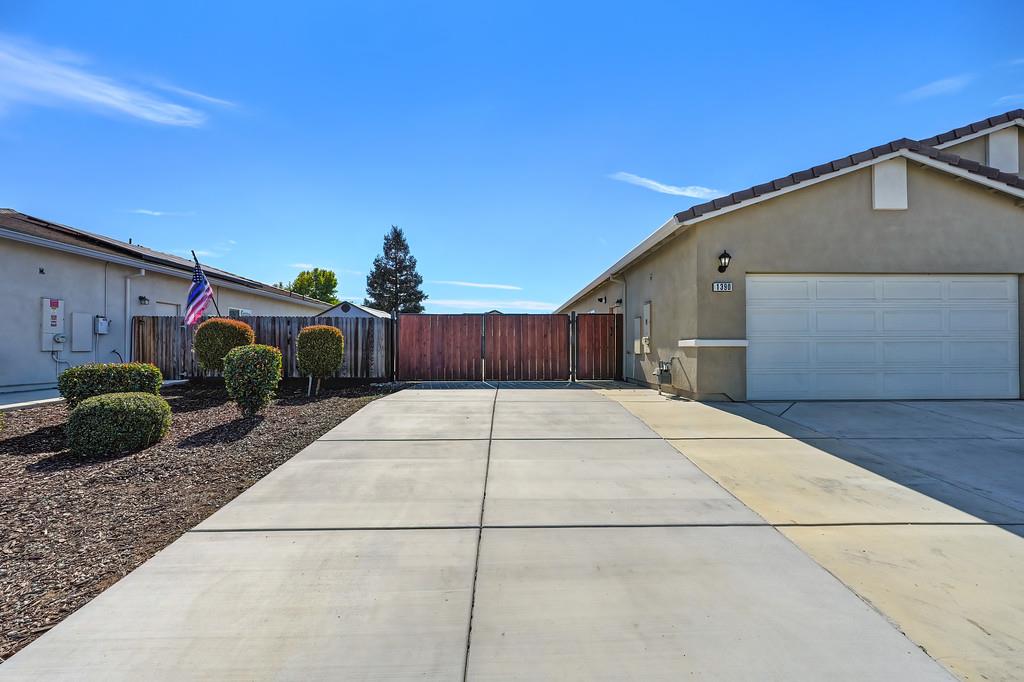 1390 Heartland Drive