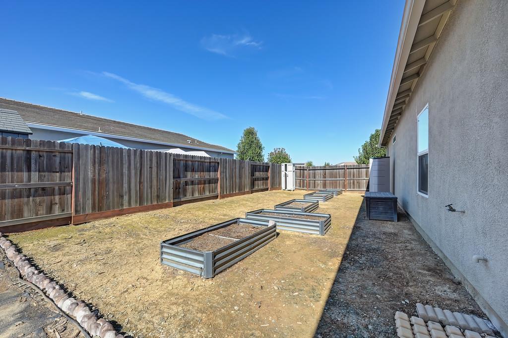 1390 Heartland Drive