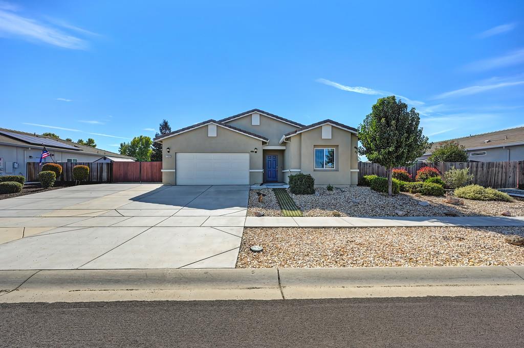 1390 Heartland Drive