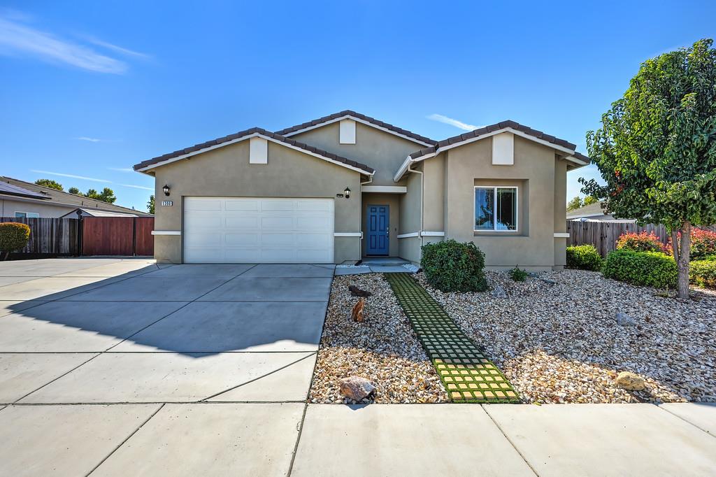 1390 Heartland Drive