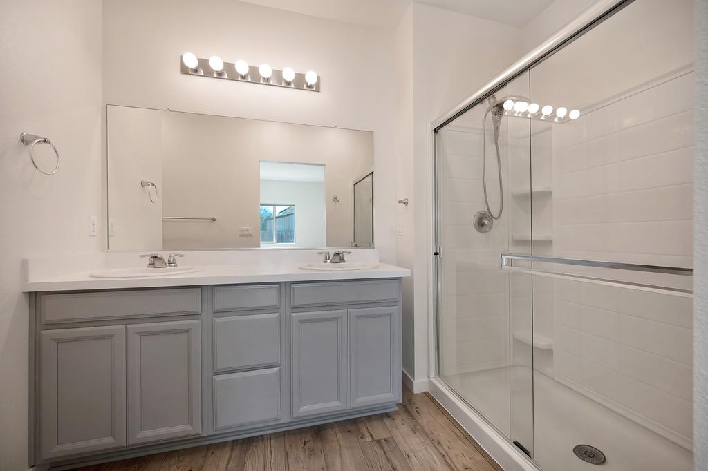 1390 Heartland Drive