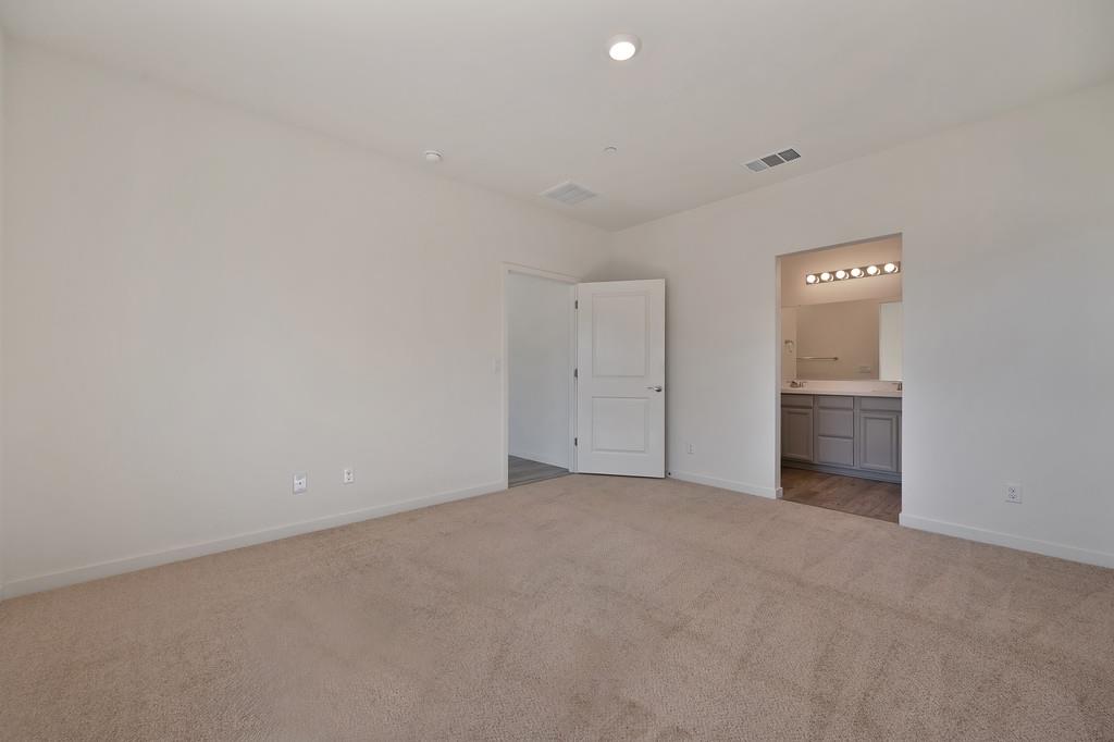 1390 Heartland Drive