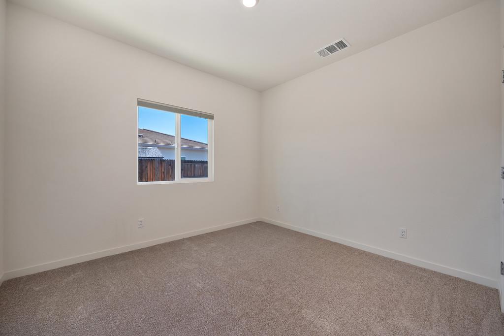 1390 Heartland Drive