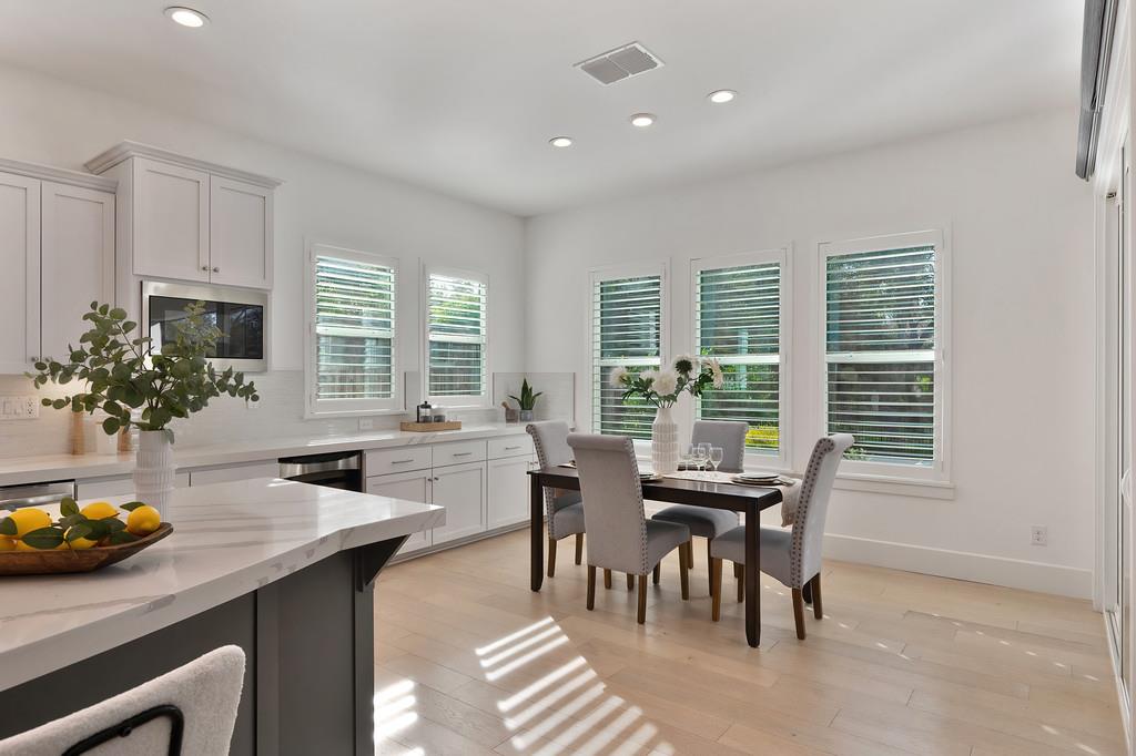 5855 Tree Swallow Circle