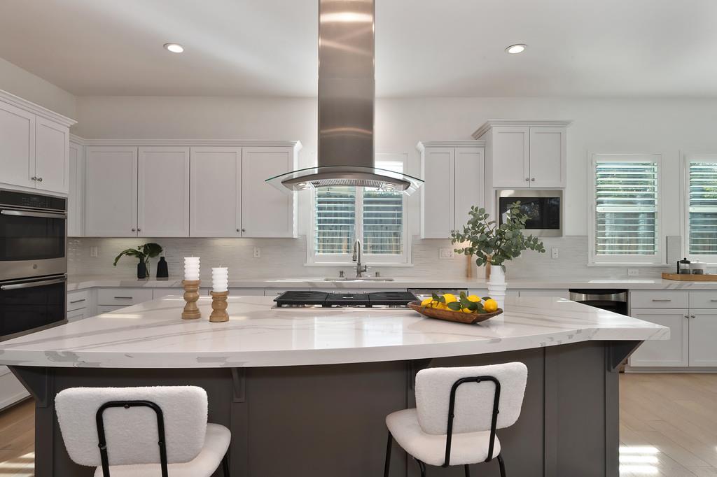 5855 Tree Swallow Circle