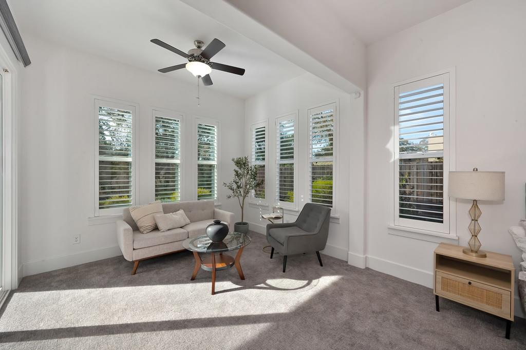 5855 Tree Swallow Circle