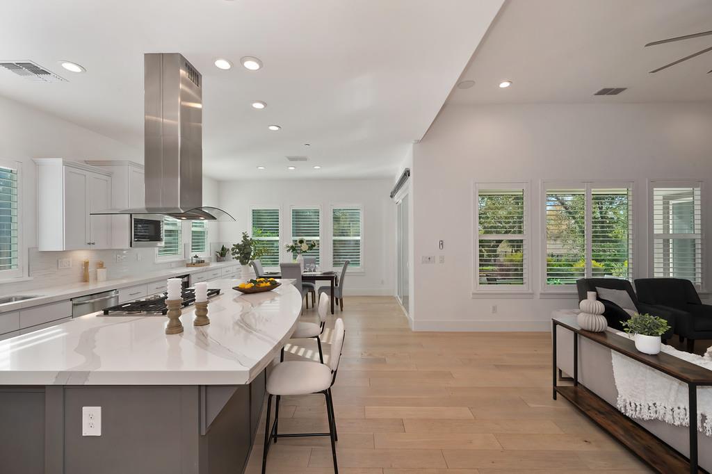 5855 Tree Swallow Circle