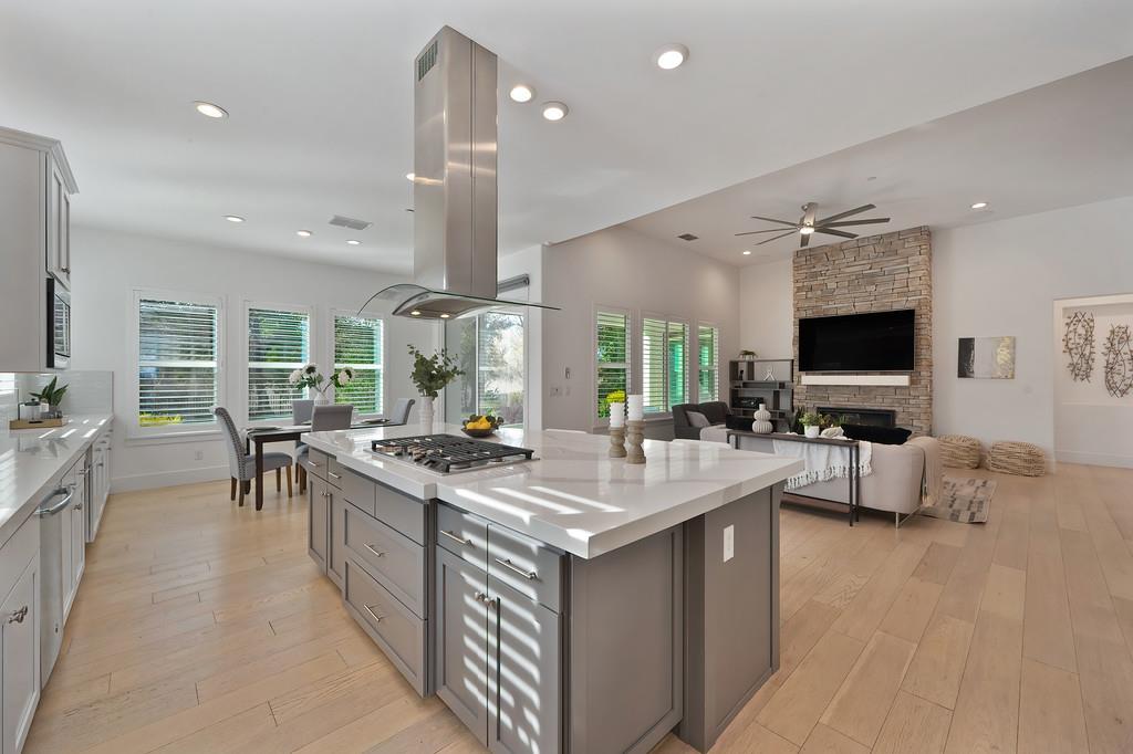 5855 Tree Swallow Circle