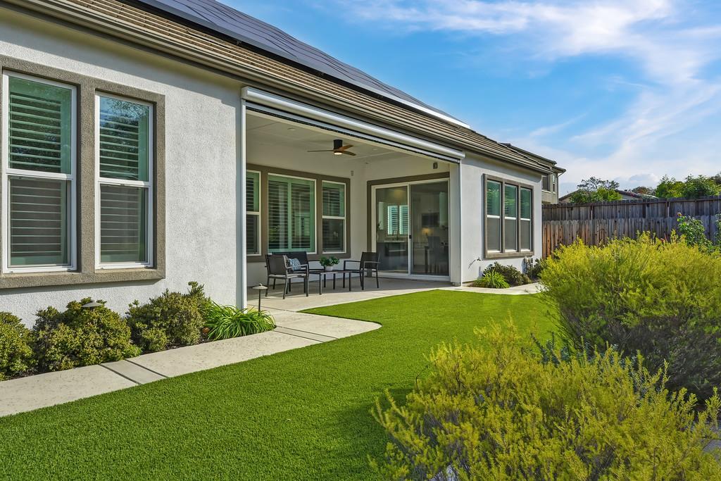 5855 Tree Swallow Circle