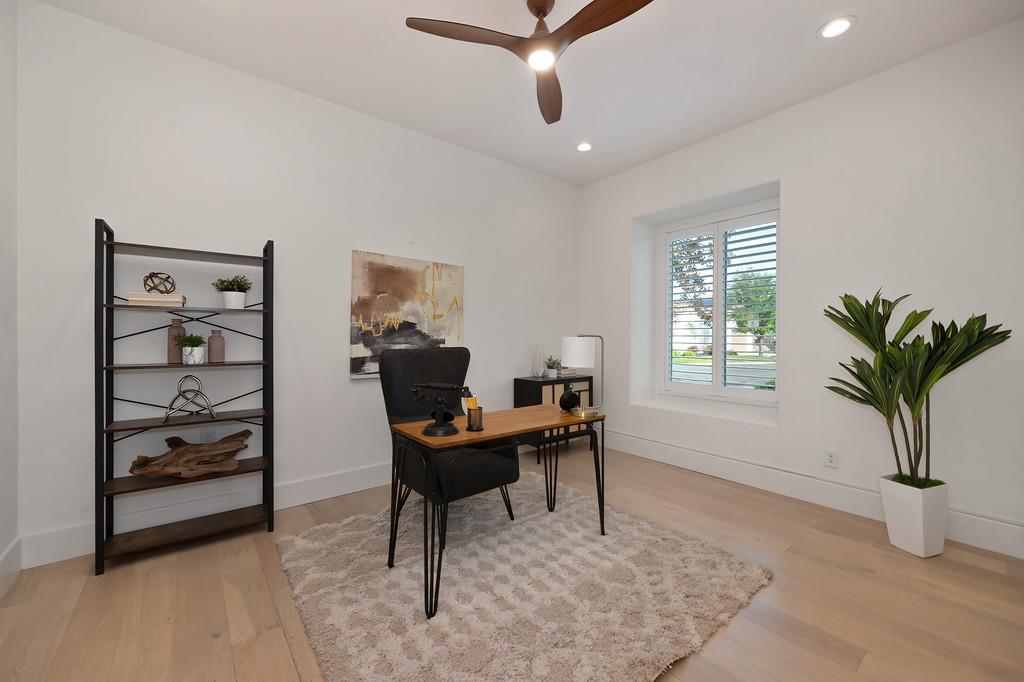 5855 Tree Swallow Circle