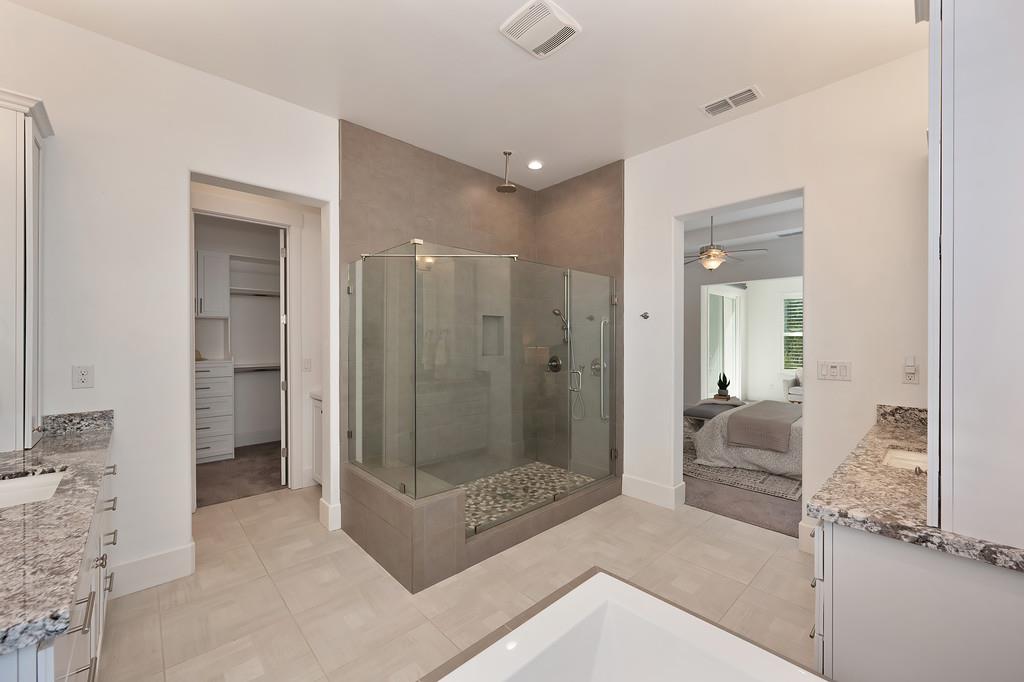 5855 Tree Swallow Circle