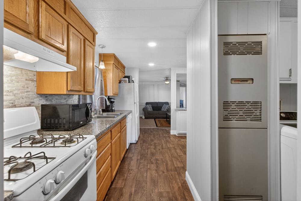 7460 Azimuth Lane 253