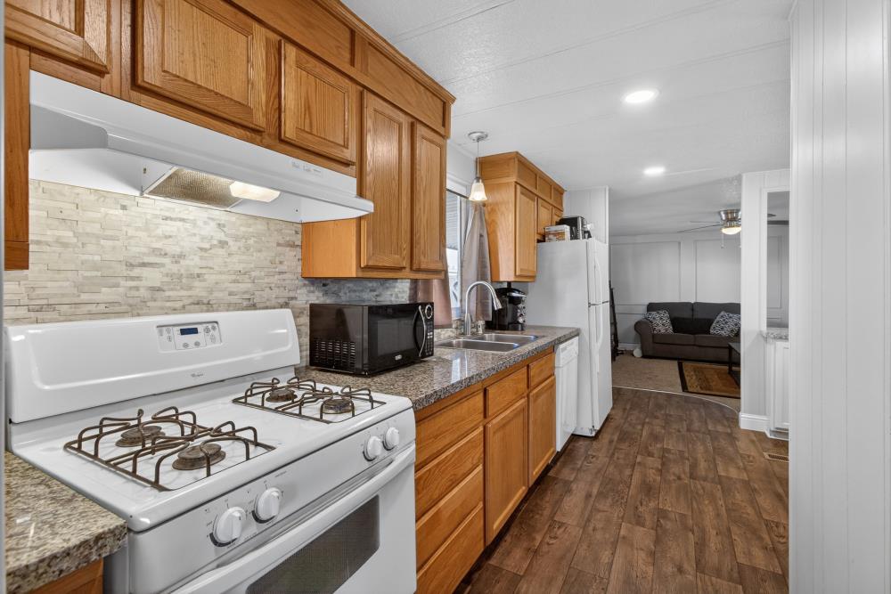 7460 Azimuth Lane 253