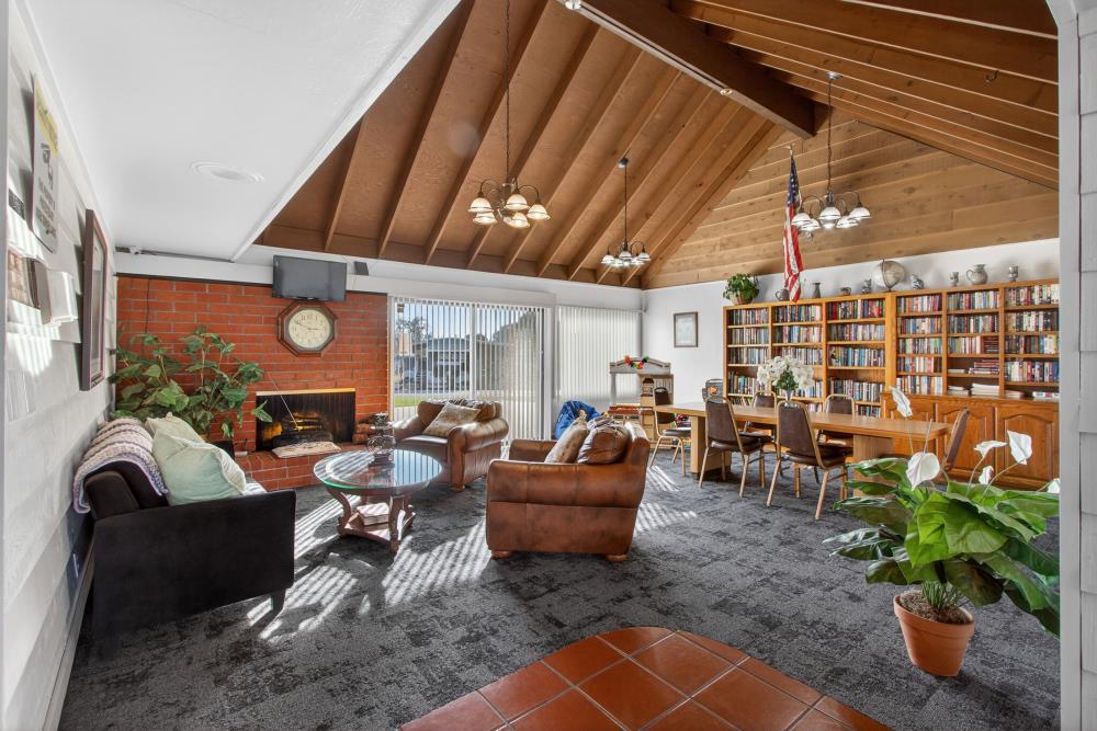 7460 Azimuth Lane 253