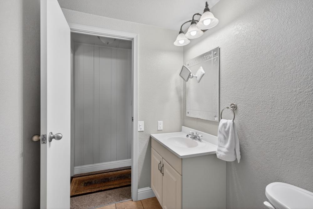 7460 Azimuth Lane 253