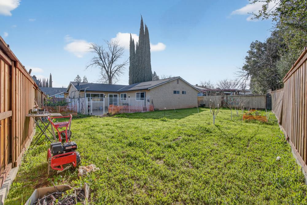 10185 Countryside Way