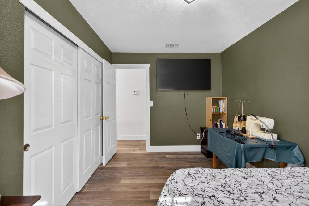 10185 Countryside Way