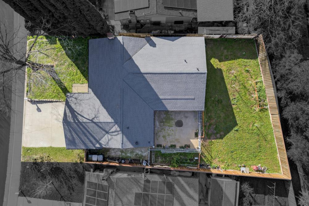 10185 Countryside Way