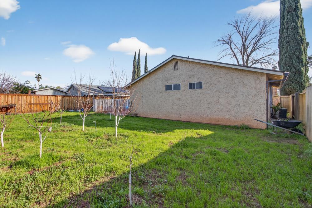 10185 Countryside Way