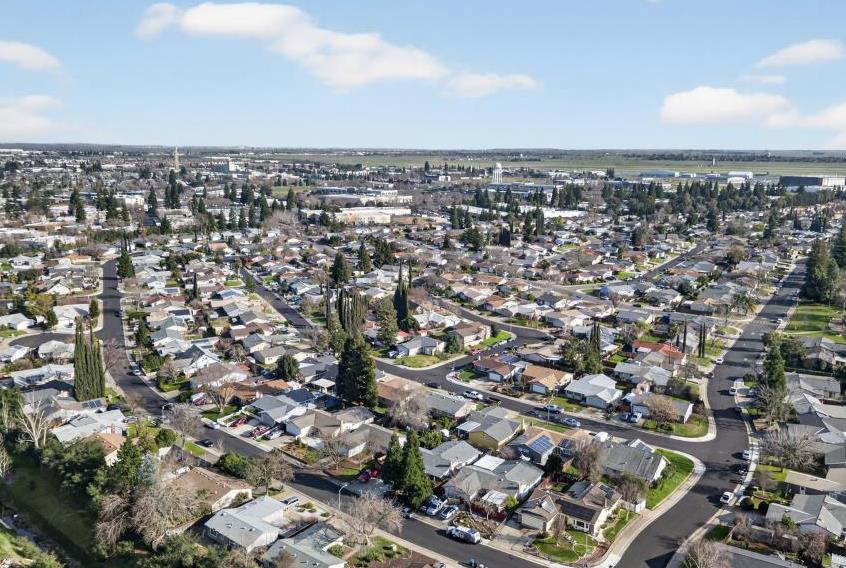 10185 Countryside Way