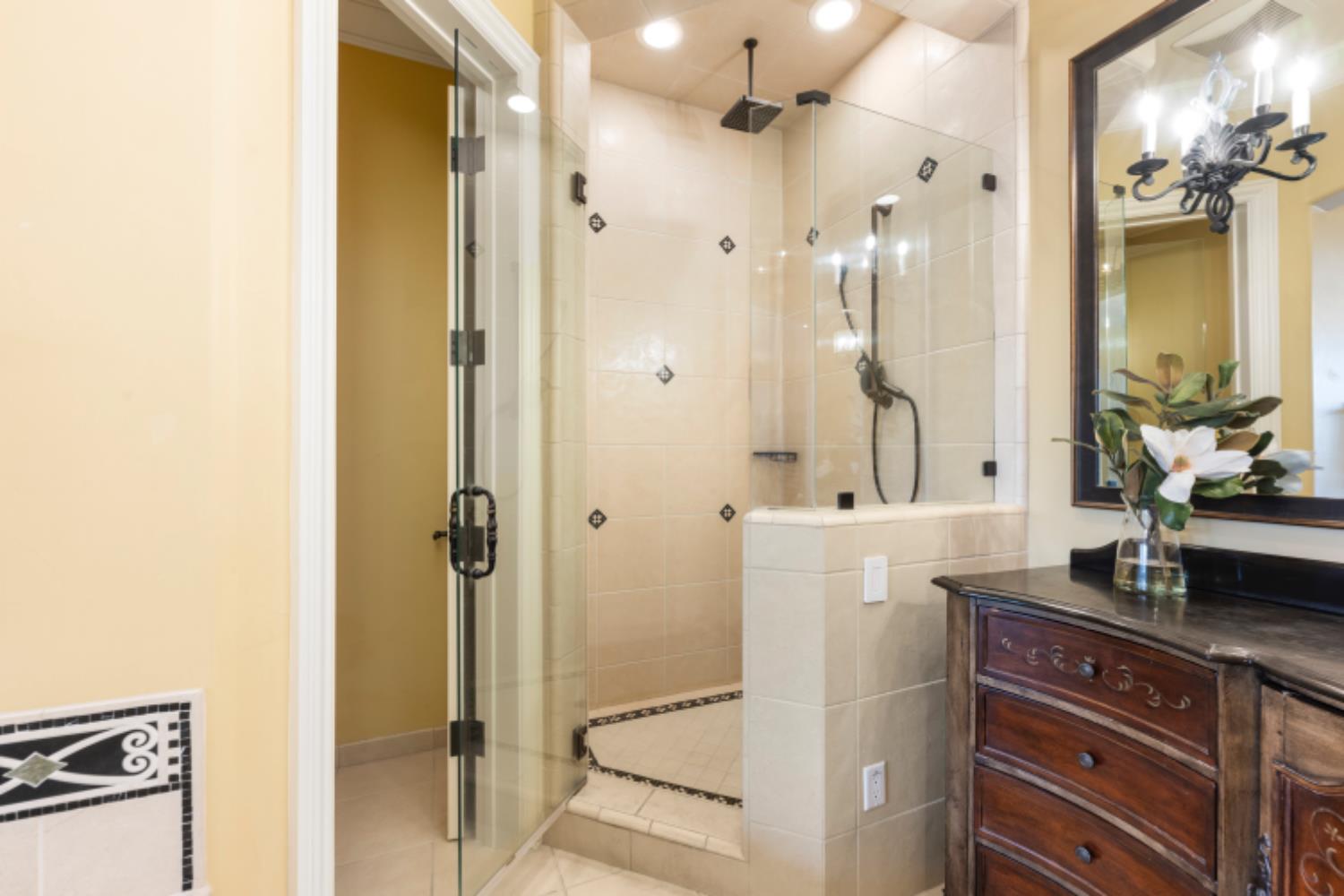 1210 Arden Hills Lane