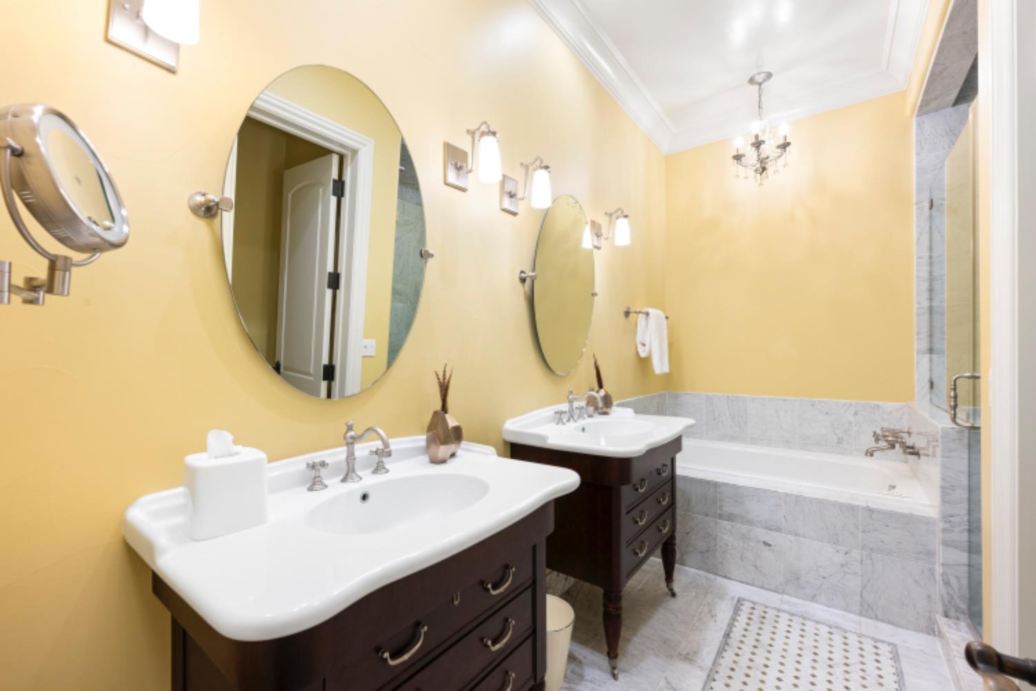 1210 Arden Hills Lane