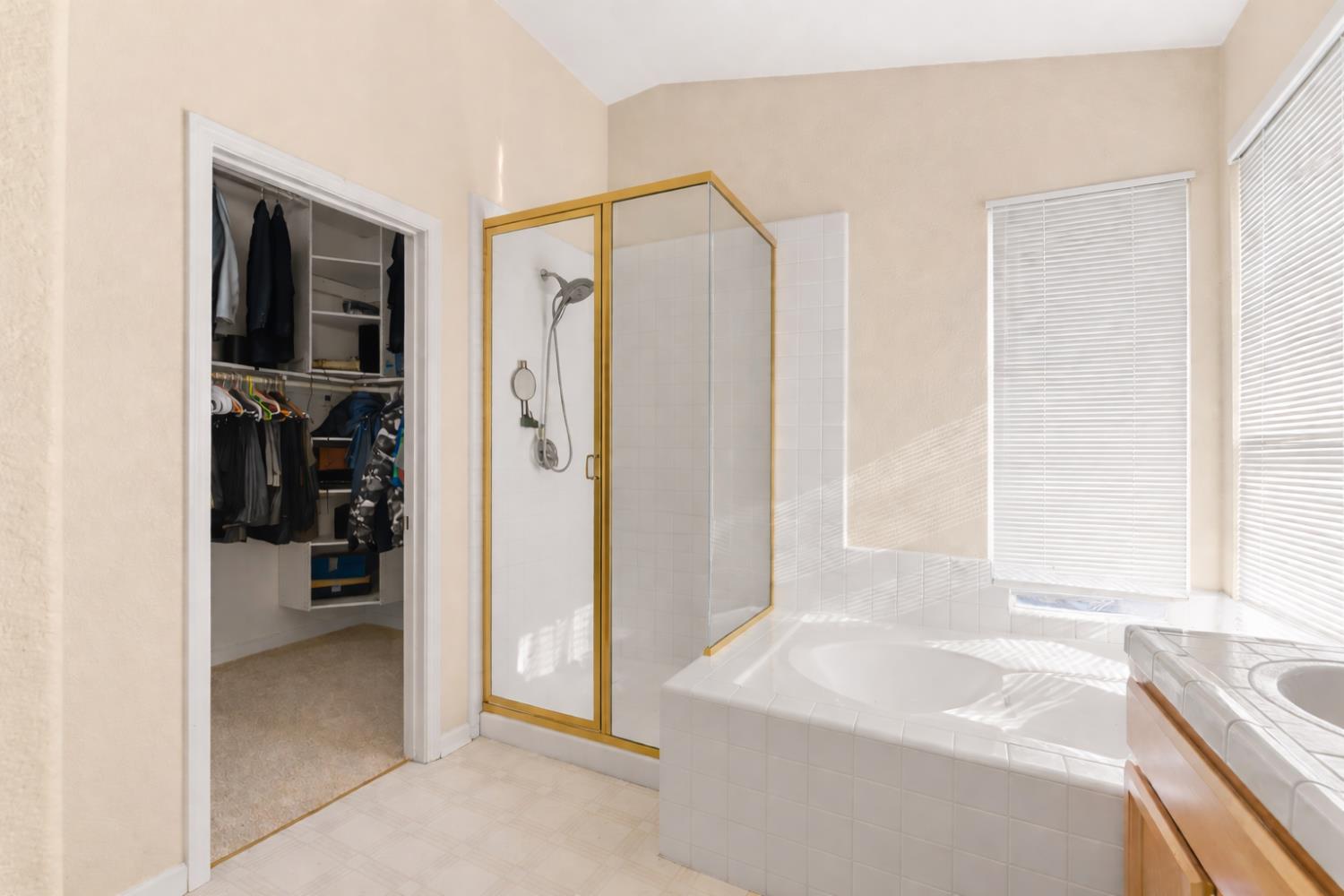 4010 Portobello Place