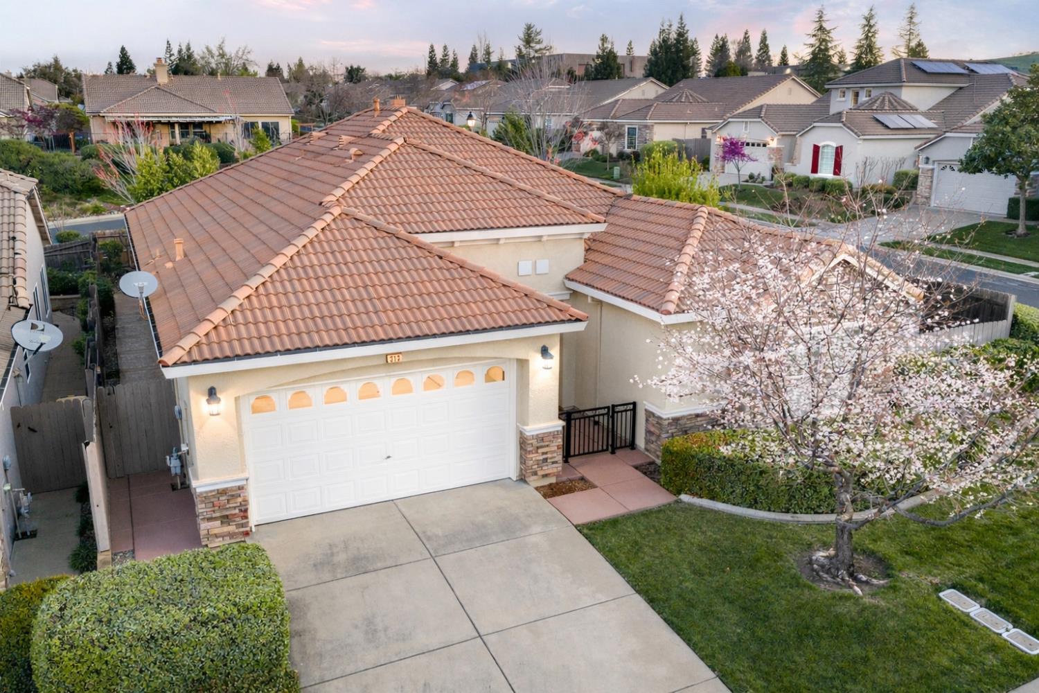 313 Nature Walk Court