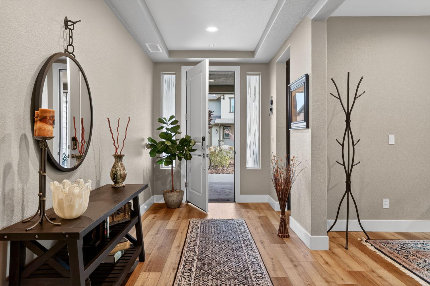 1132 Sierra Oaks Drive