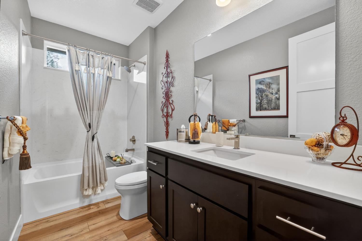 1132 Sierra Oaks Drive