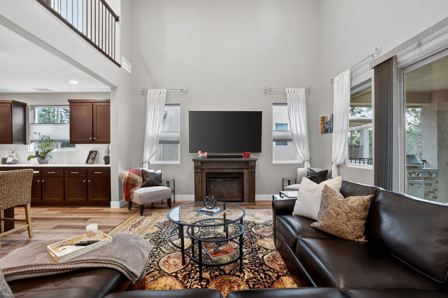 1132 Sierra Oaks Drive